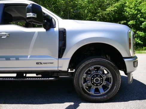 Used 2024 Ford F250 Lariat w/ Sport Appearance Package AWD/4WD image 48
