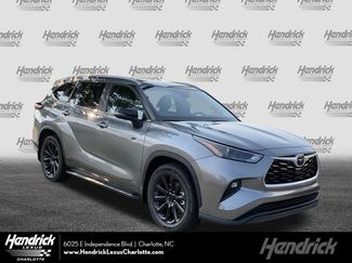 Used 2025 Toyota Highlander XLE AWD/4WD video 1