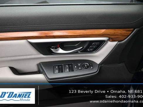 Used 2020 Honda CR-V Touring image 24