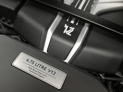 New 2026 Rolls-Royce Cullinan AWD/4WD image 35