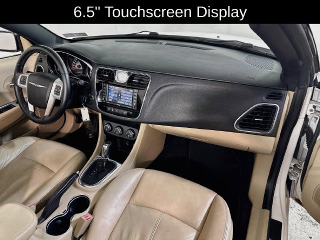 Used 2014 Chrysler 200 Limited FWD image 21