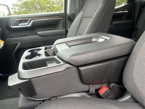 Certified 2025 Chevrolet Silverado 1500 LT AWD/4WD image 20