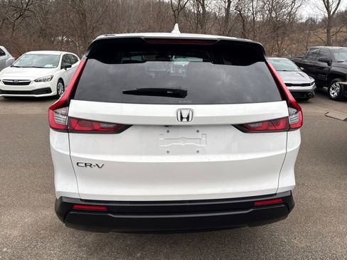 Used 2024 Honda CR-V EX image 4