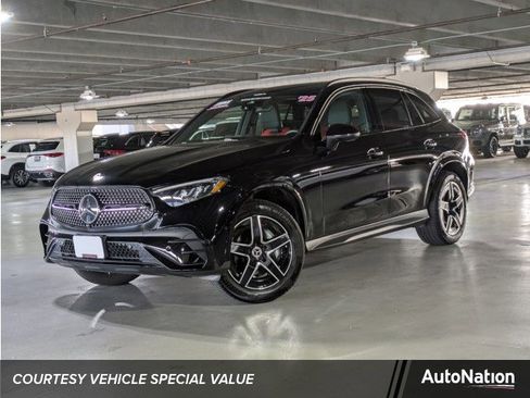 Certified 2025 Mercedes-Benz GLC 300 image 1