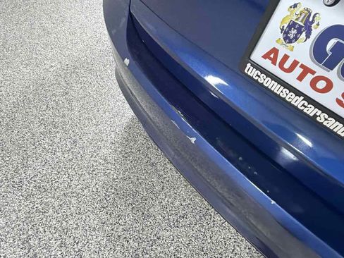 Used 2017 Hyundai Elantra SE image 35