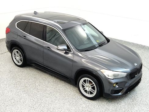 Used 2018 BMW X1 sDrive28i w/ Convenience Package FWD image 13