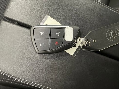 Certified 2025 Buick Envision Preferred image 30