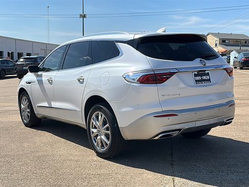 Used 2023 Buick Enclave Premium w/ Experience Buick Package image 6