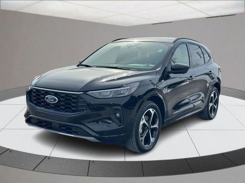 Used 2025 Ford Escape ST-Line Elite w/ Premium Technology Package image 8