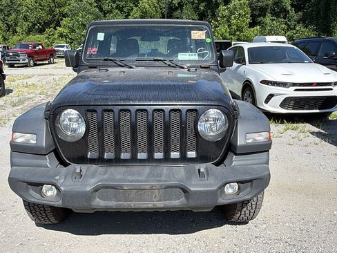 Used 2023 Jeep Wrangler Unlimited Sport AWD/4WD image 3