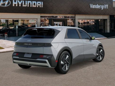 New 2026 Hyundai Ioniq 5 SE image 4