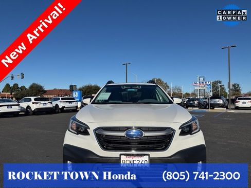 Used 2020 Subaru Outback Premium image 4