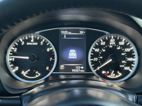 Used 2018 Nissan Sentra SV image 16