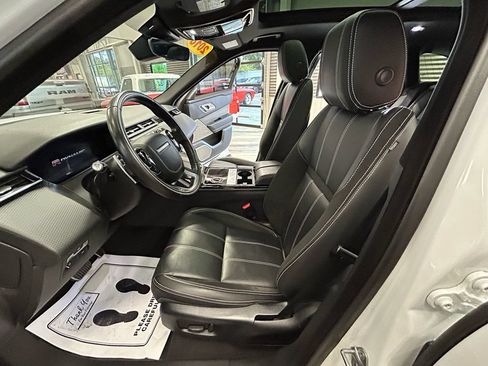 Used 2018 Land Rover Range Rover Velar R-Dynamic SE AWD/4WD image 53