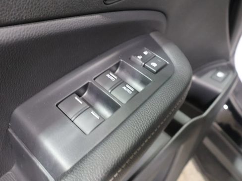 Used 2024 Honda Ridgeline Sport image 13