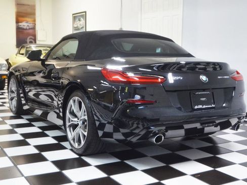 Used 2020 BMW Z4 sDrive30i w/ Convenience Package image 8