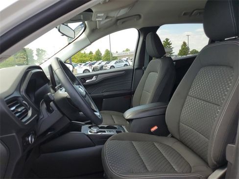 Certified 2023 Ford Escape Active w/ Tech Pack #2 image 9