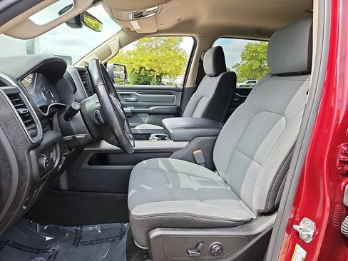 Used 2020 RAM 1500 Big Horn AWD/4WD image 13