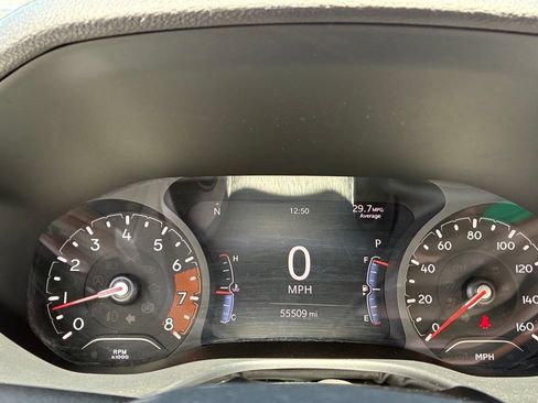 Used 2024 Jeep Compass Latitude AWD/4WD image 34