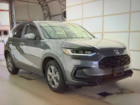Used 2026 Honda HR-V LX image 1