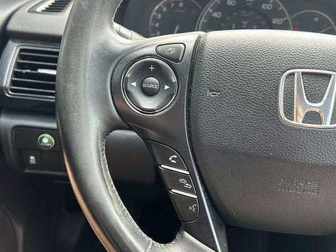 Used 2014 Honda Accord Sport image 32