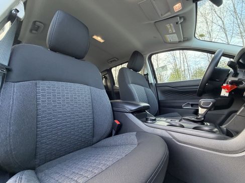 New 2025 Ford Ranger XLT w/ Equipment Group 301A High image 33