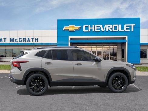 New 2026 Chevrolet Trax ACTIV w/ Driver Confidence Package FWD image 5