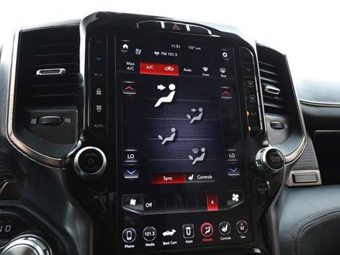 Used 2020 RAM 2500 Limited AWD/4WD image 19
