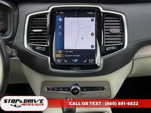 Used 2021 Volvo XC90 T6 Inscription w/ Climate Package image 12