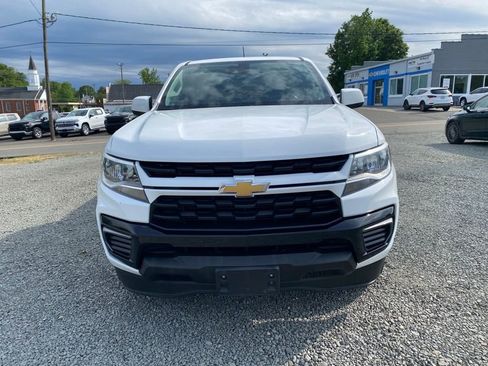 Used 2021 Chevrolet Colorado LT w/ Safety Package RWD image 8