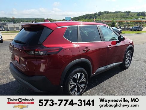Used 2023 Nissan Rogue SV AWD/4WD image 8