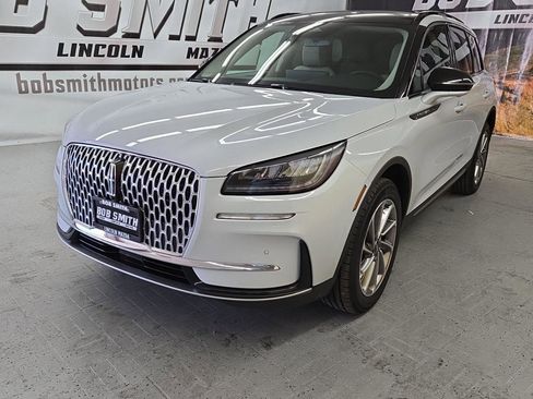 New 2026 Lincoln Corsair Premiere image 18