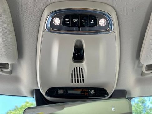 Used 2017 Volvo XC90 T6 Momentum w/ Convenience Package AWD/4WD image 74