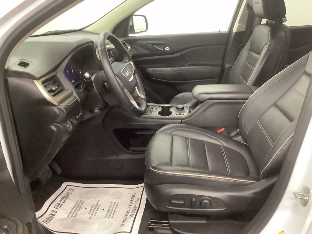Used 2023 GMC Acadia Denali w/ Denali Technology Package AWD/4WD image 12