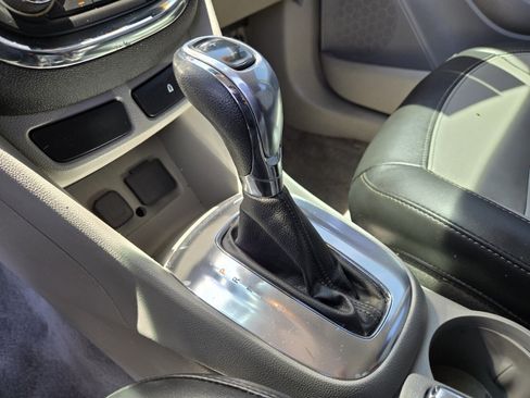 Used 2014 Buick Encore Leather FWD image 19