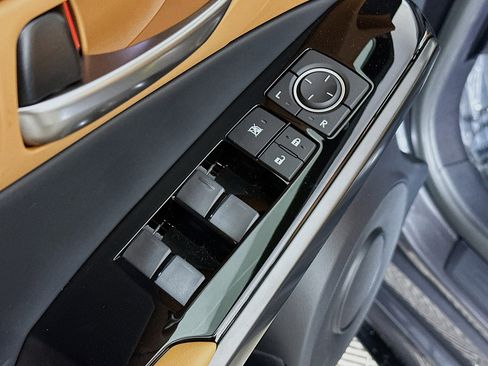 New 2025 Lexus IS 350 F Sport w/ Navigation Package image 18