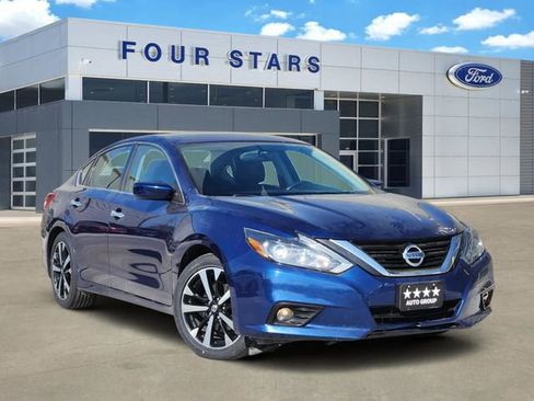 Used 2018 Nissan Altima 2.5 SR image 2