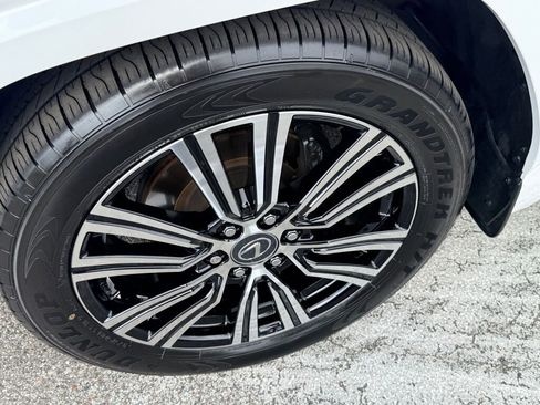 Used 2025 Lexus LX 700h Luxury w/ Appearance Package image 16