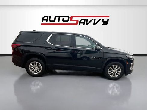 Used 2023 Chevrolet Traverse LS AWD/4WD image 8