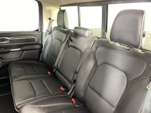 Used 2019 RAM 1500 Laramie AWD/4WD image 34