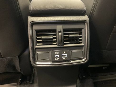 Used 2025 Subaru Forester Limited w/ Popular Package #1 AWD/4WD image 35