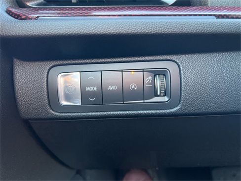 Used 2024 Chevrolet Traverse RS w/ LPO, Floor Liner Package image 23