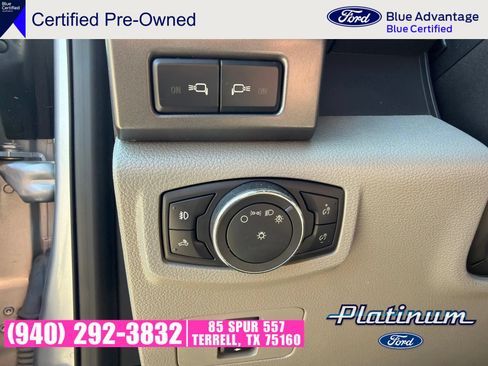 Used 2017 Ford F250 XLT w/ XLT Premium Package AWD/4WD image 13