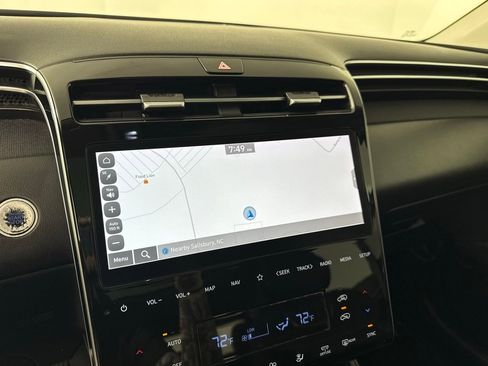 Used 2024 Hyundai Tucson Limited image 19