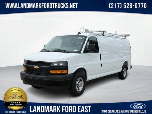 Used 2025 Chevrolet Express 2500 Extended w/ Communications Package image 1