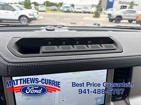 New 2026 Ford Bronco Outer Banks w/ Sasquatch Package AWD/4WD image 17
