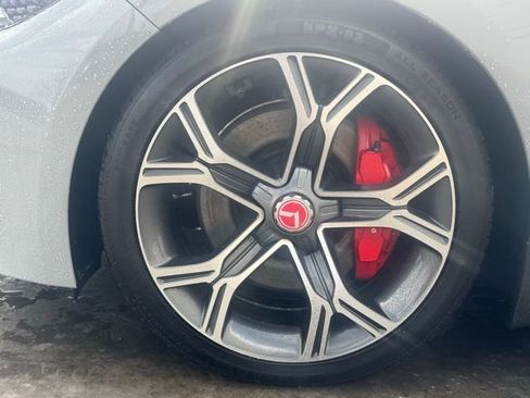 Used 2021 Kia Stinger GT2 image 10