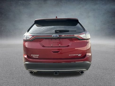 Used 2018 Ford Edge Titanium w/ Equipment Group 302A image 5