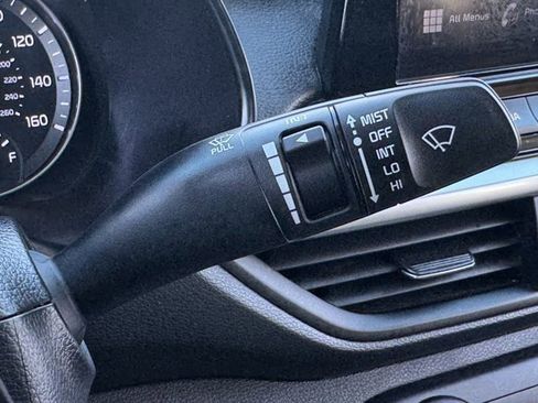 Used 2024 Kia Forte LXS image 23