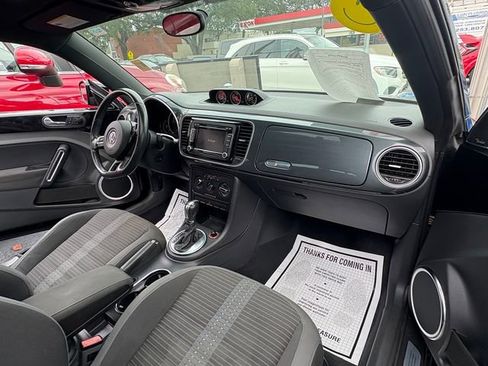 Used 2013 Volkswagen Beetle Turbo image 15